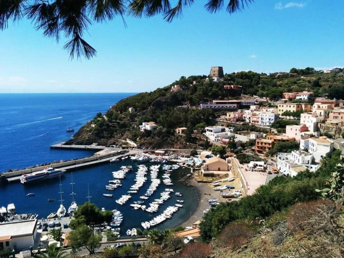 Appartamento Al Centro Di Ustica Isola di Ustica エクステリア 写真